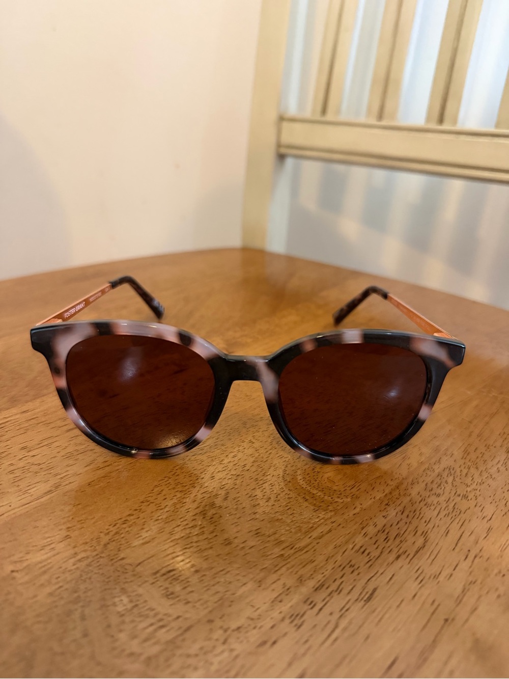 Foster Grant Tortoise Pink and Black Frame Sunglasses with Brown Lenses